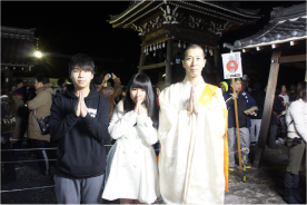 除夜祭27.11.jpg