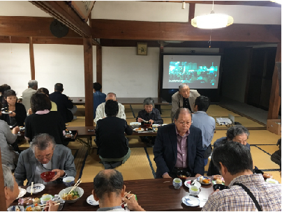 30年度報恩御会式.24.jpg